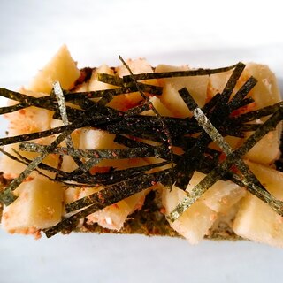 鮭とサツマイモの海苔マヨネーズトースト